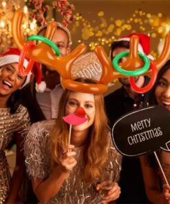 Коледна игра за хвърляне на пръстен с рога на северен елен